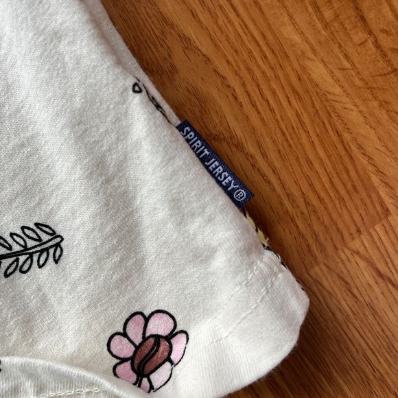 Exclusive Friends Central Perk Studio Tour Spirit Jersey Size XS - Picture 6 of 7